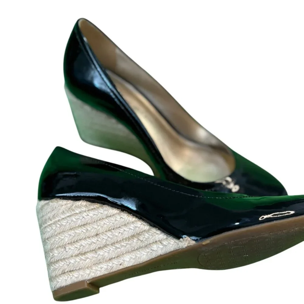 Antonio Melani Women's Patent Leather wedge Heels. Size 8M. Preowned